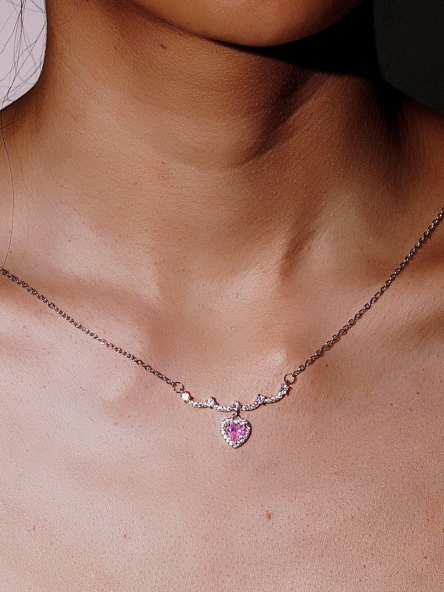 Elegant Stainless Steel Pink Sliver Heart Rhinestone Necklace-02