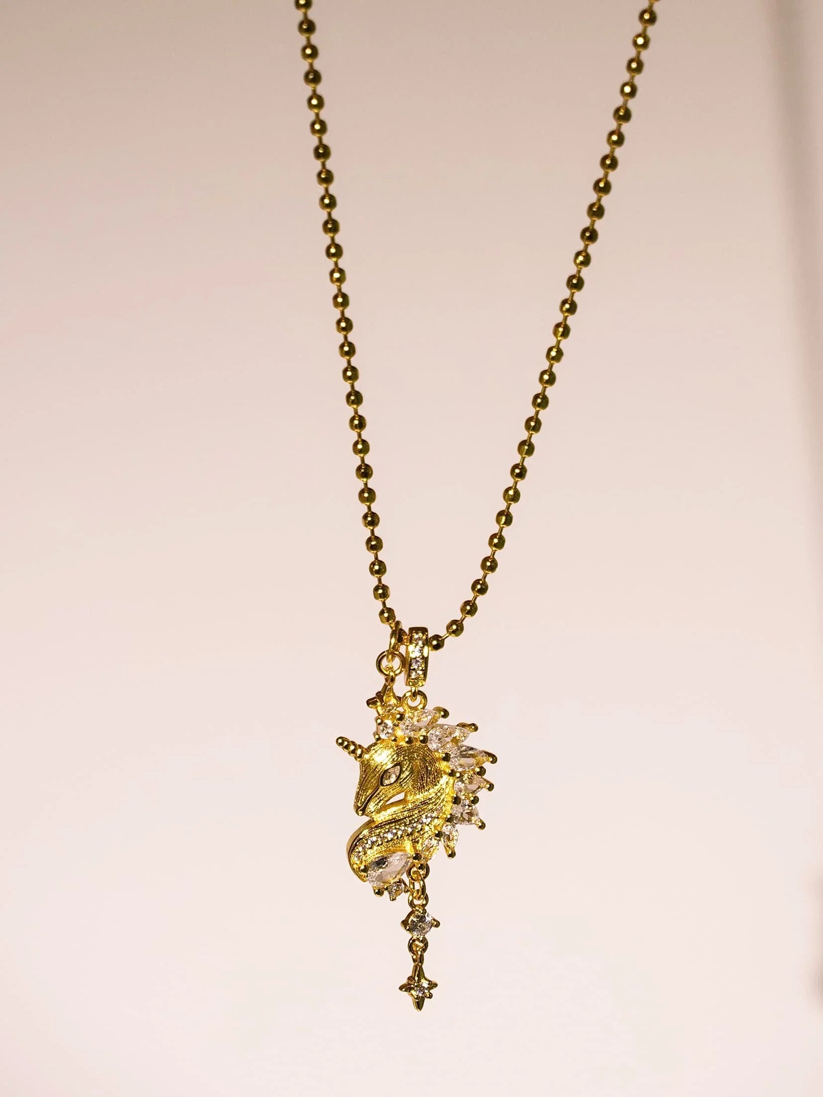 14K Gold Sparkling Diamond Unicorn Pendant Necklace-01