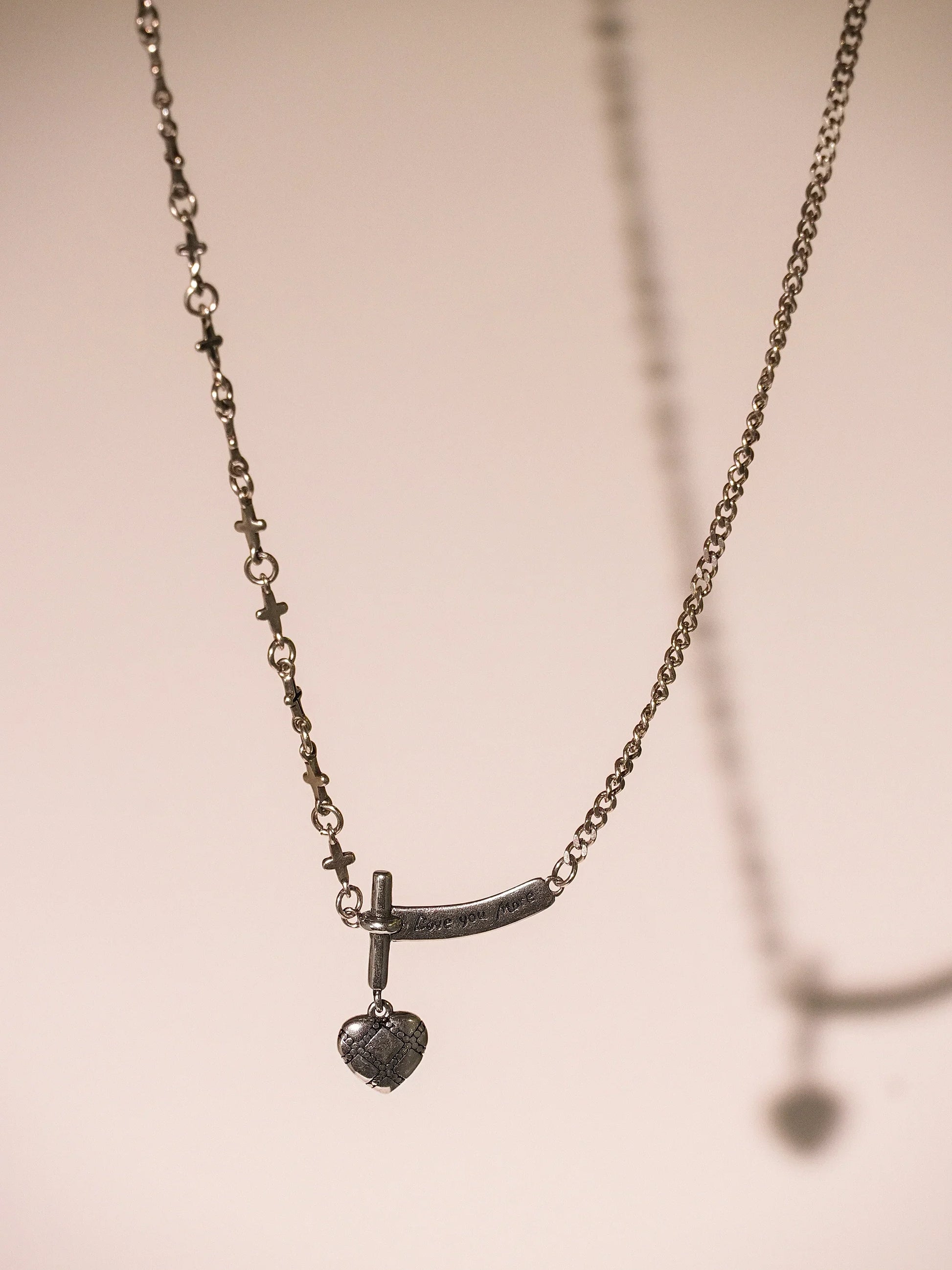 Silver Vintage Heart Necklace With Cross Chain-01