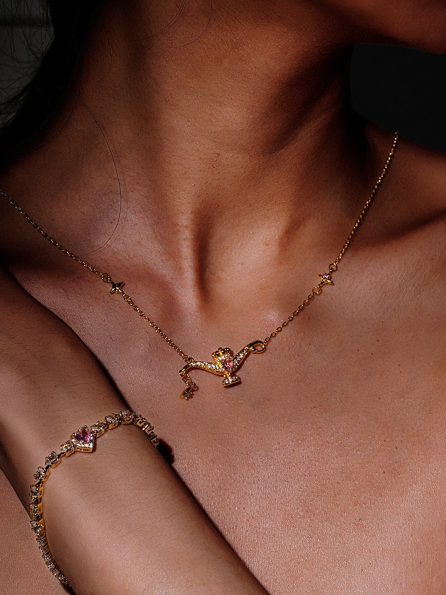 14K Gold Pink Cubic Zirconia Aladdin's Wish Lamp Necklace-05