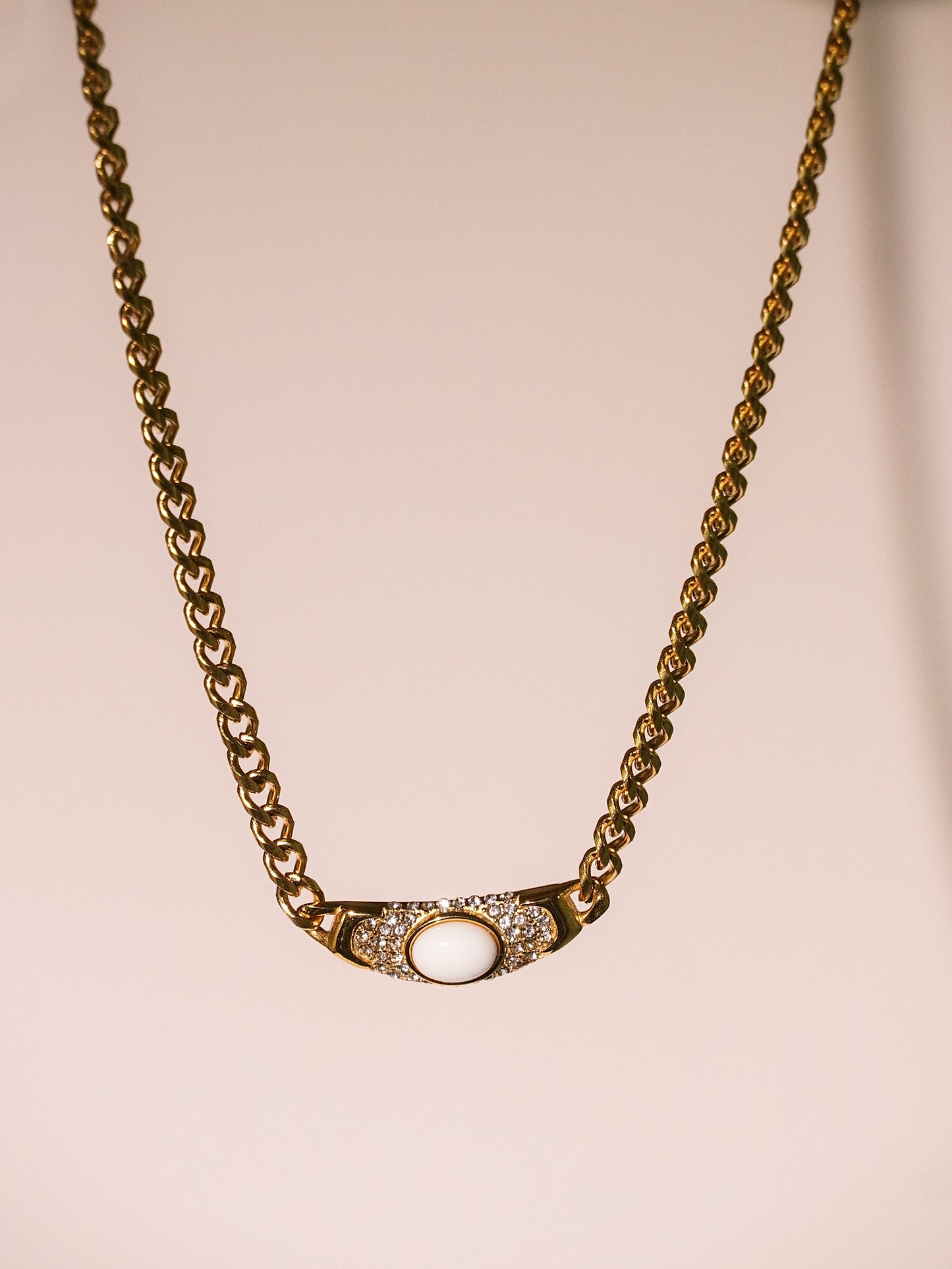18K Gold Demifine Moon Bella Hadid Pendant Necklace-05