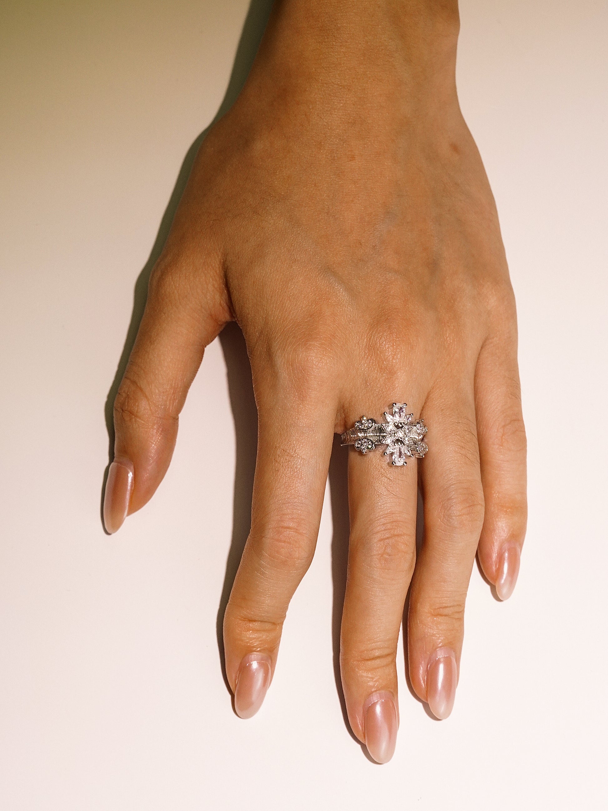 16K Gold Vintage Cluster Diamond Sparkling Ring-10