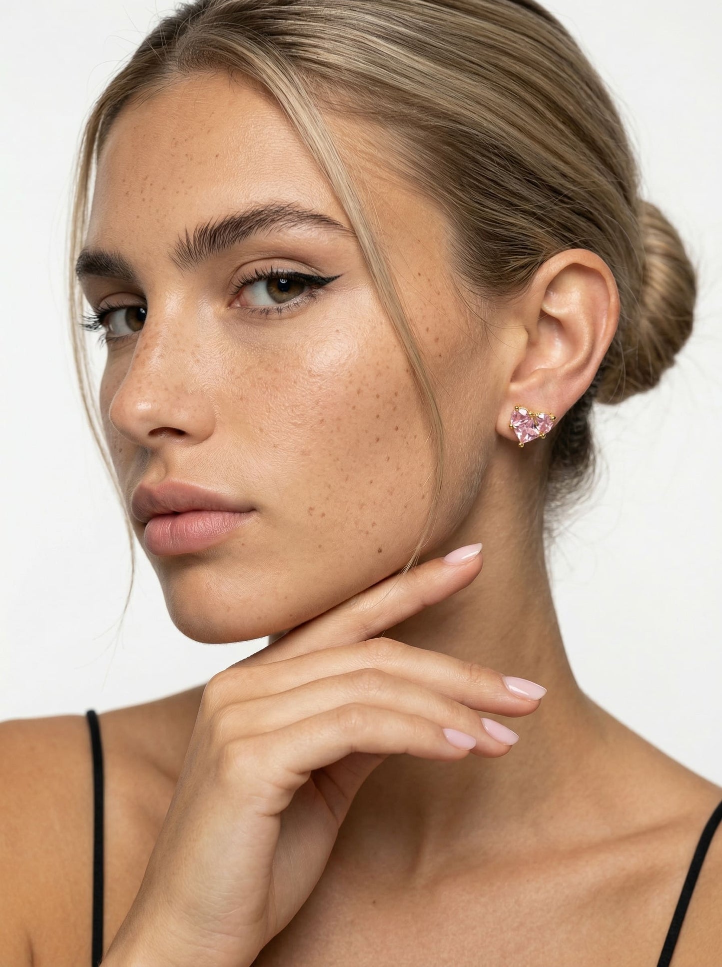 18K Gold Pink Zircon Heart Romance Earrings
