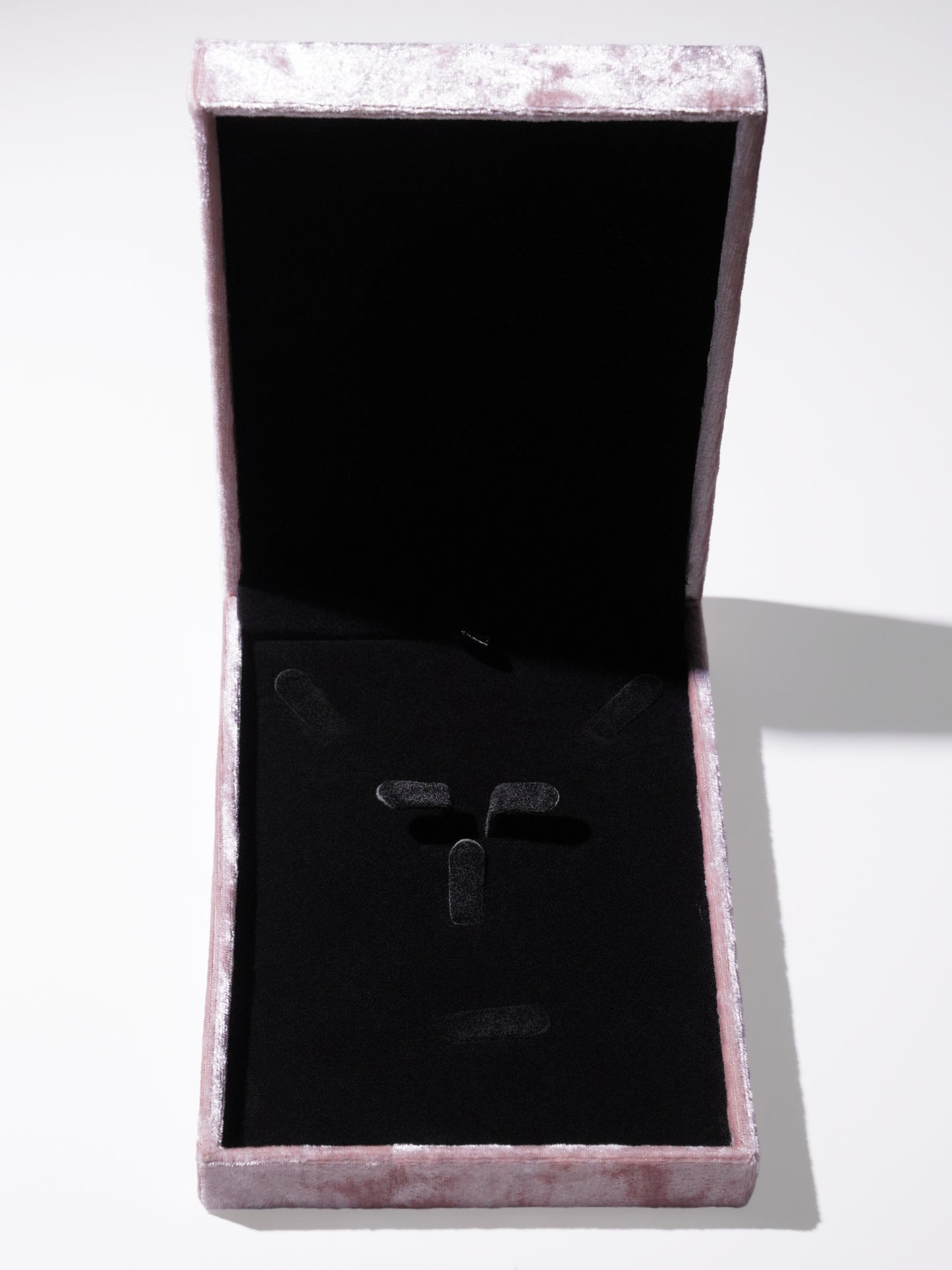 Exquisite Velvet Box-15